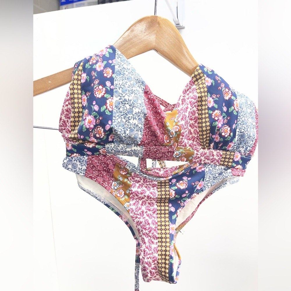 Eidon Patchwork Floral Bikini Set - Multicolor